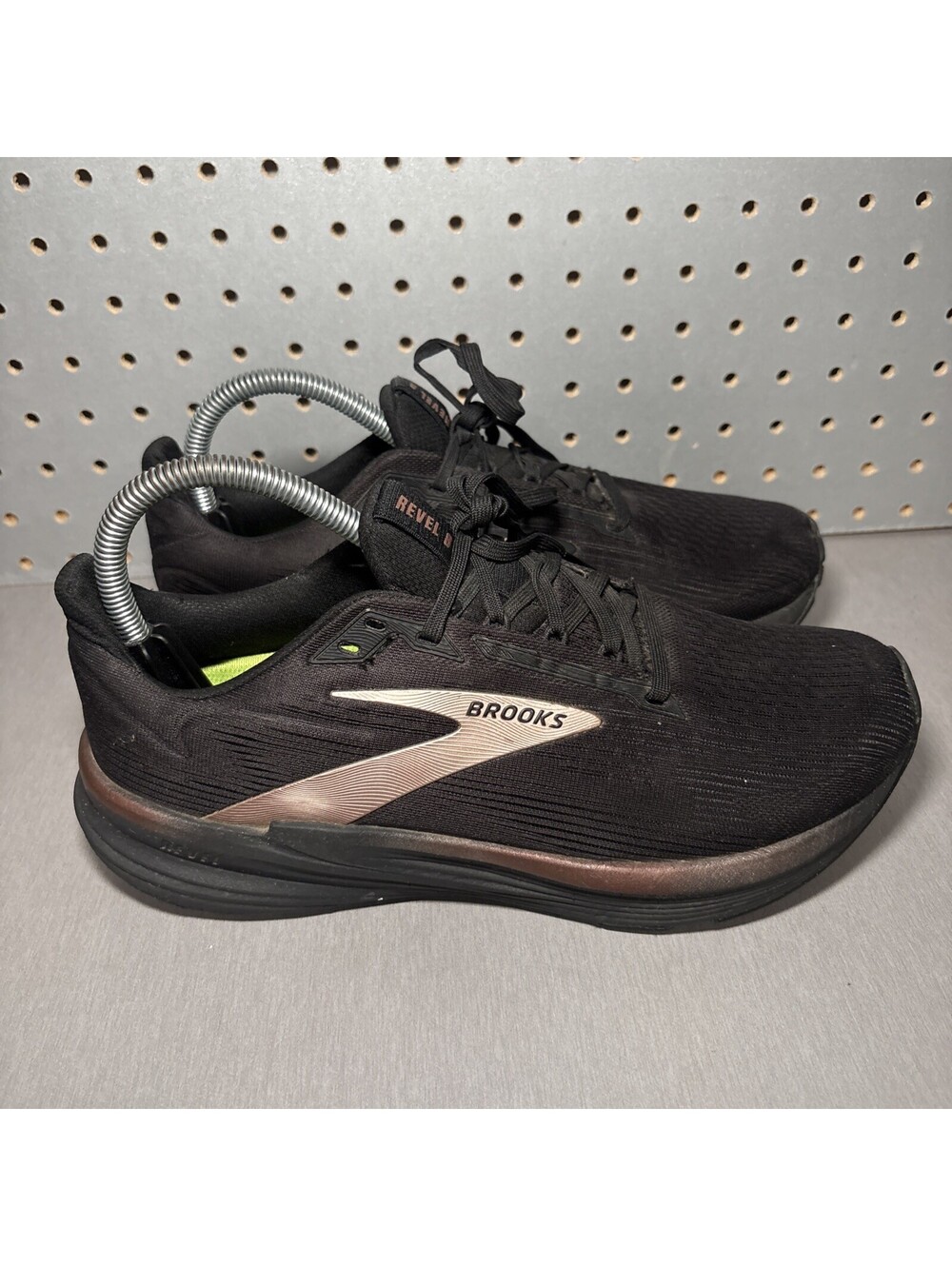 Brooks Revel 8 Running Shoes Womens Sz 9.5 Black Rose Gold Sneakers READ